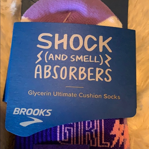brooks glycerin ultimate cushion socks